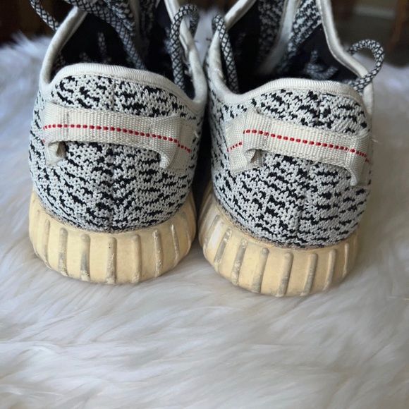 Adidas Yeezy Boost 350 Turtle Dove V1 Size 11.5 - Picture 2 of 9